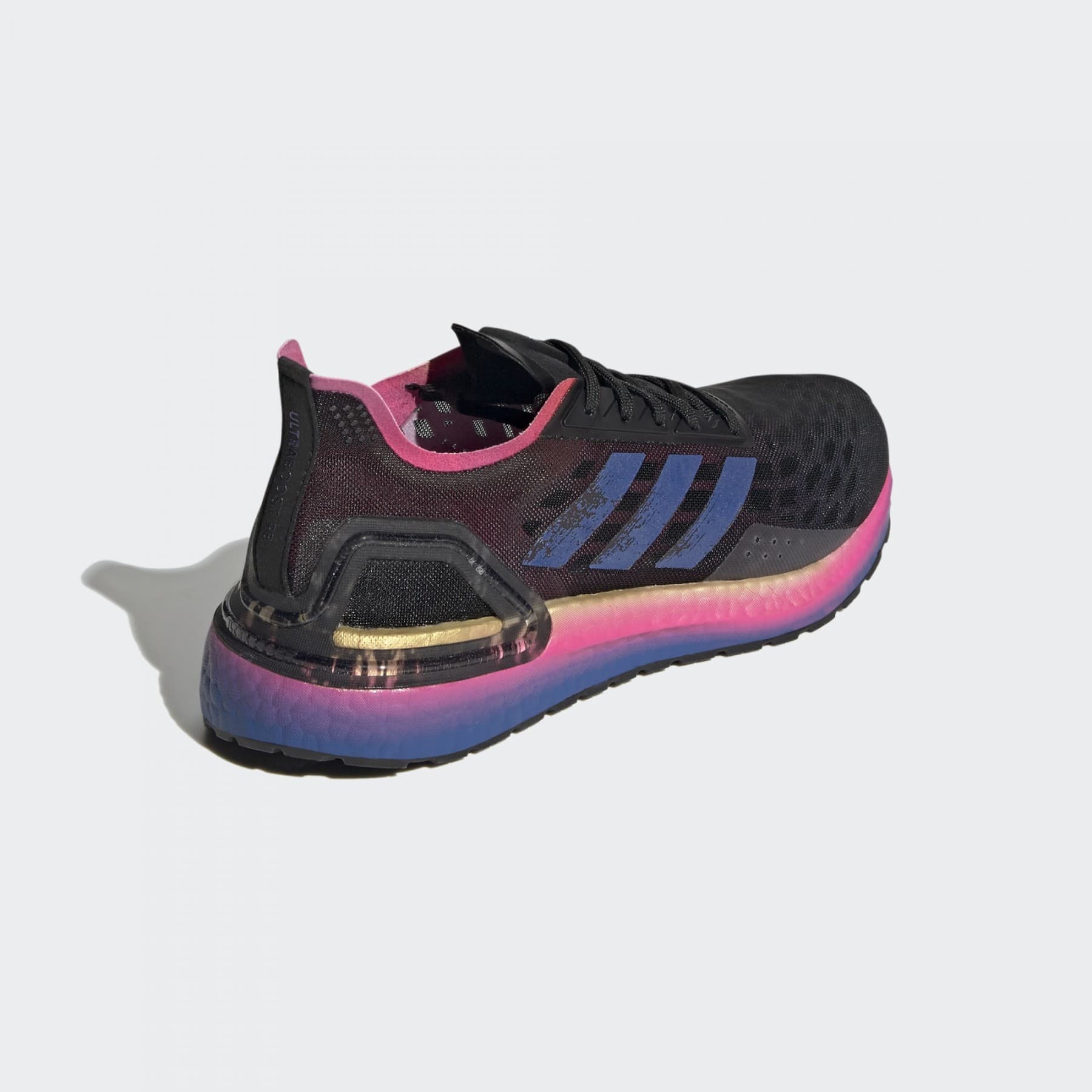 Кроссовки Wmns adidas Ultraboost PB NYC Marathon
