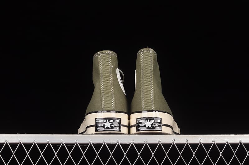 Кроссовки Converse Chuck 70 Hi Field Surplus