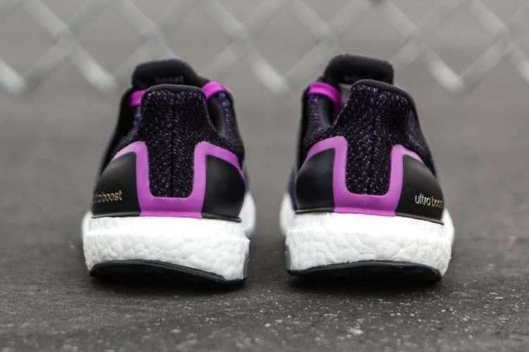 Кроссовки Adidas Wmns UltraBoost 2.0 'Shock Purple'