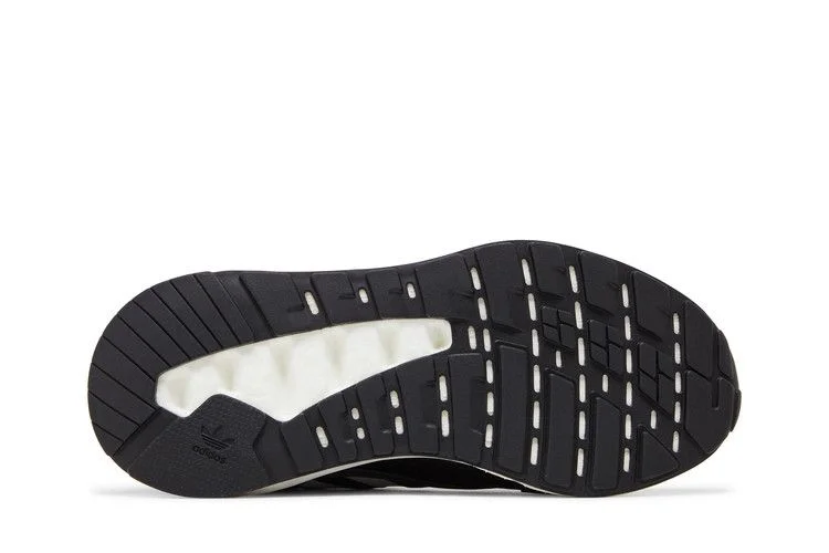Кроссовки Adidas Wmns ZX 2K Boost 'Black White'