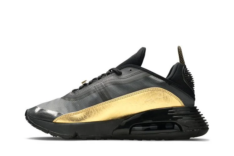 Кроссовки Nike Air Max 2090 'Black Metallic Gold'