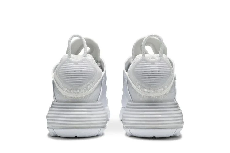 Кроссовки Nike Air Max 2090 'Triple White'