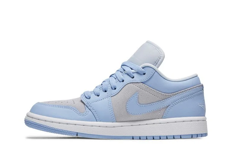 Кроссовки Wmns Air Jordan 1 Low 'Aluminum'