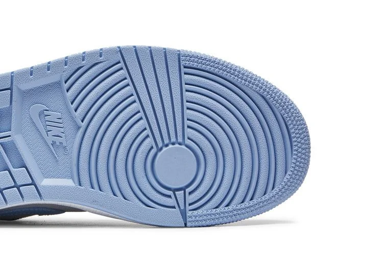 Кроссовки Wmns Air Jordan 1 Low 'Aluminum'