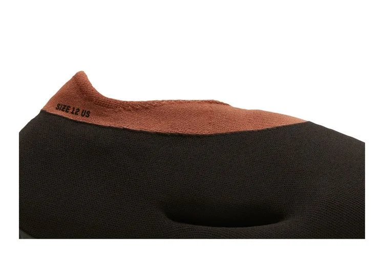 Кроссовки adidas Yeezy Knit Runner 'Stone Carbon'