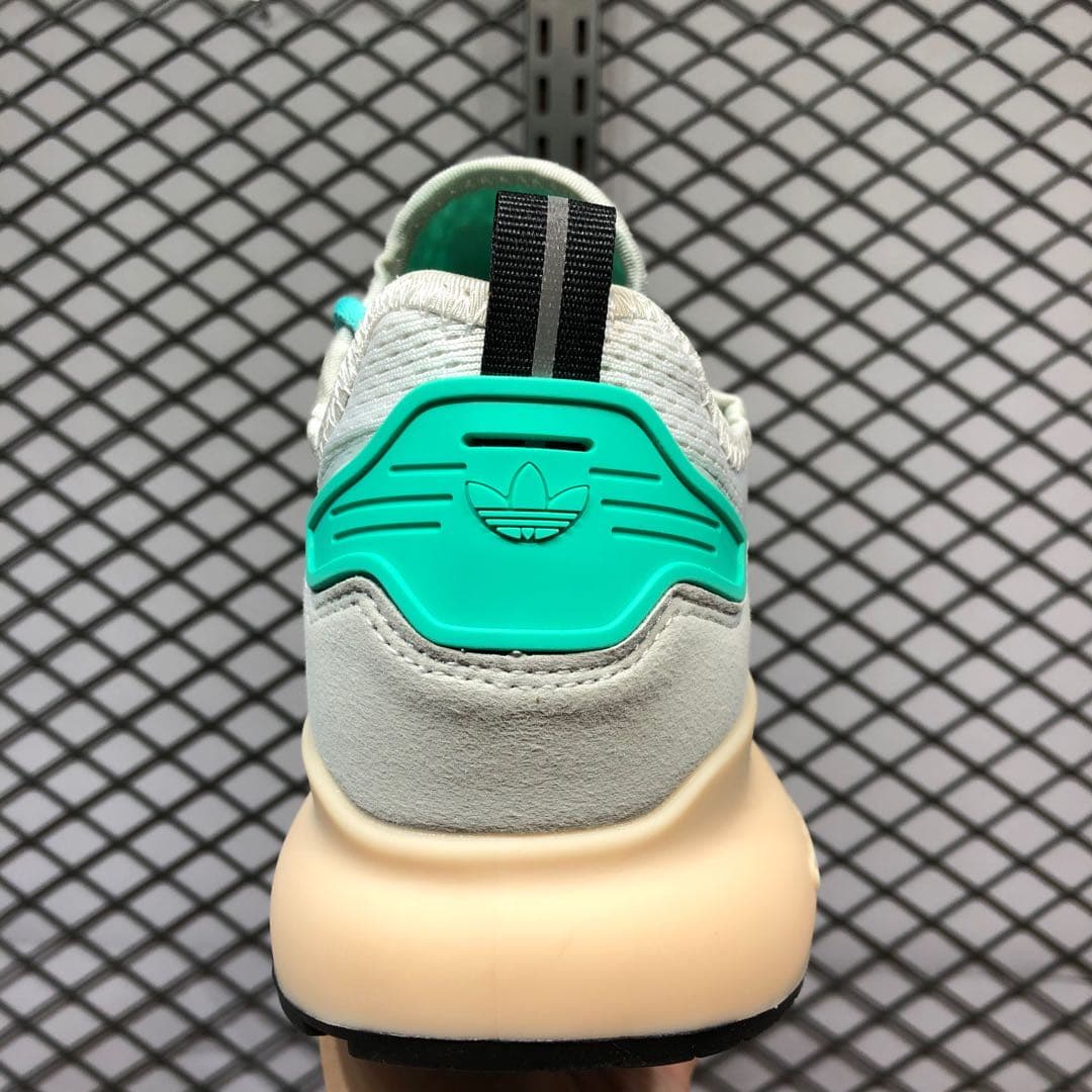 Кроссовки adidas ZX 2K Boost Grey Hi-Res Green