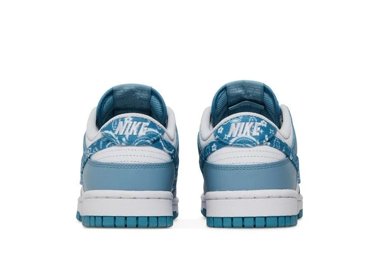 Кроссовки Nike Wmns Dunk Low 'Blue Paisley'