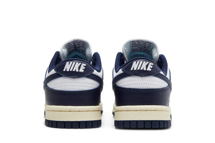 Кроссовки Nike Wmns Dunk Low 'Vintage Navy'