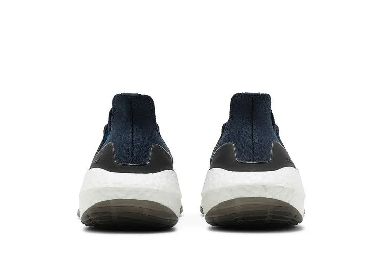 Кроссовки adidas UltraBoost 21 'Crew Navy'