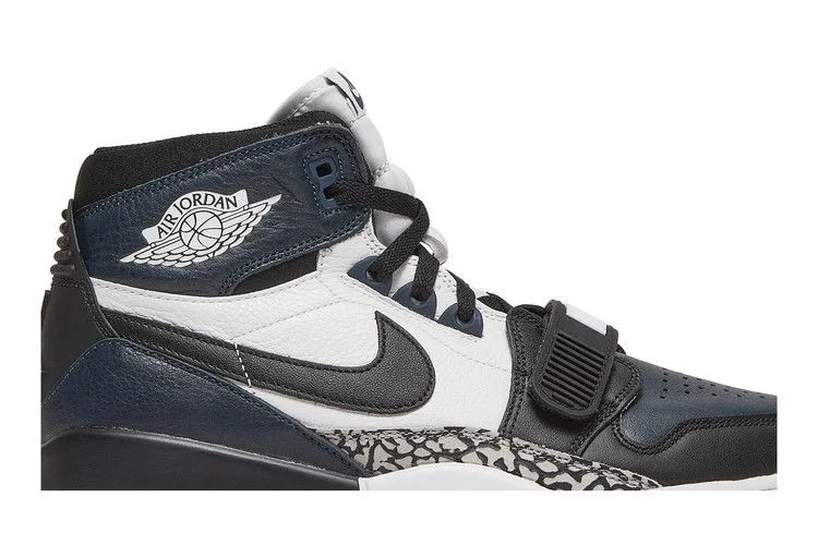 Кроссовки Air Jordan Legacy 312 'Midnight Navy'