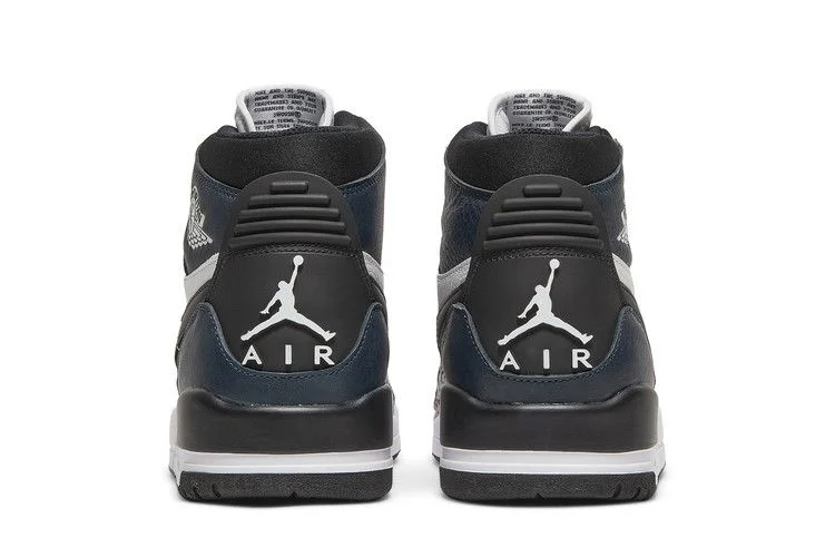 Кроссовки Air Jordan Legacy 312 'Midnight Navy'