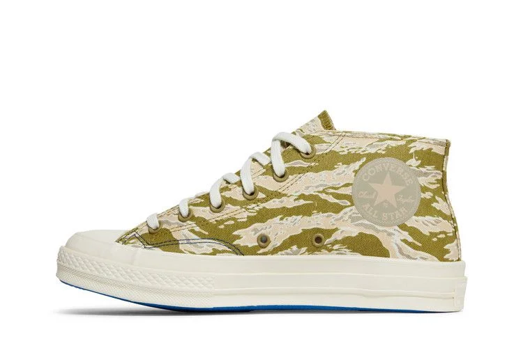 Кроссовки Undefeated x Converse Chuck 70 Mid 'Tiger Camo - Desert'