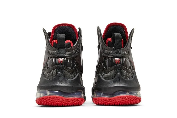 Кроссовки Nike LeBron 19 GS 'Bred'