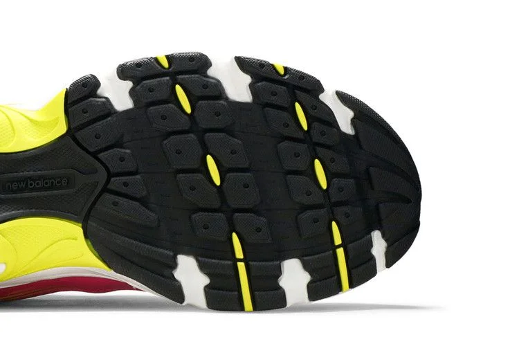 Кроссовки New Balance 530 'Hot Pink Sulphur Yellow'