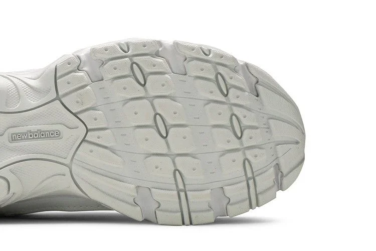 Кроссовки New Balance 530 'White Silver Metallic'