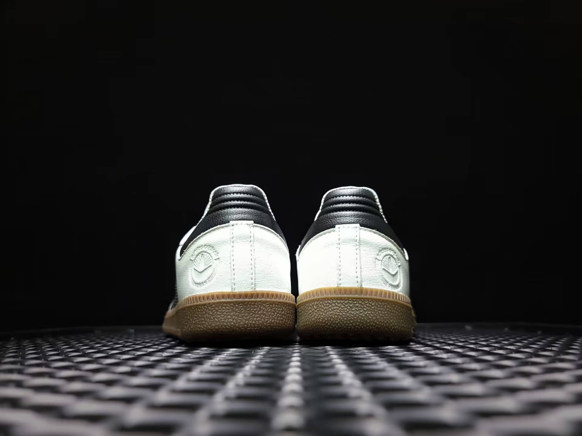 Кроссовки adidas Samba Vegan