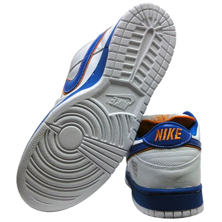 Кроссовки Medicom Toy x Nike Dunk Low Pro SB 'Medicom 1'