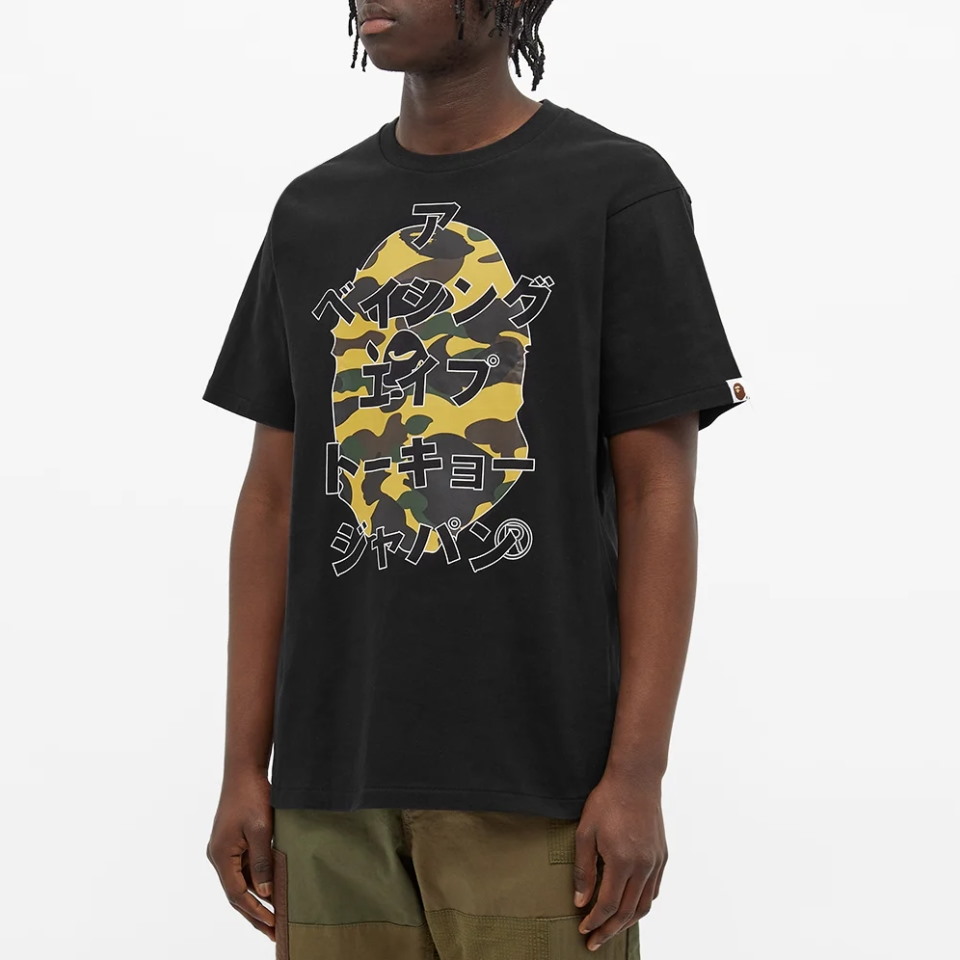 Футболка BAPE 1st Camo Japanese Letters Tee Black/Yellow