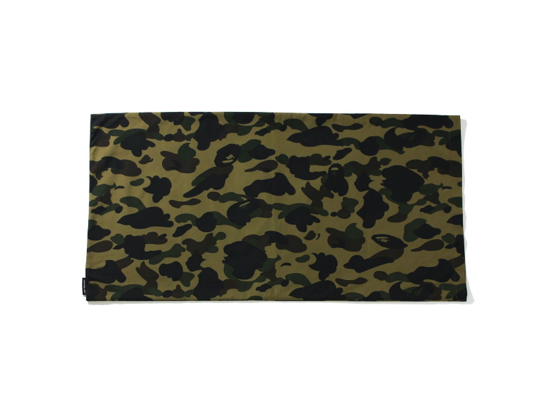 bape-1st-camo-medium-pillow-case-green