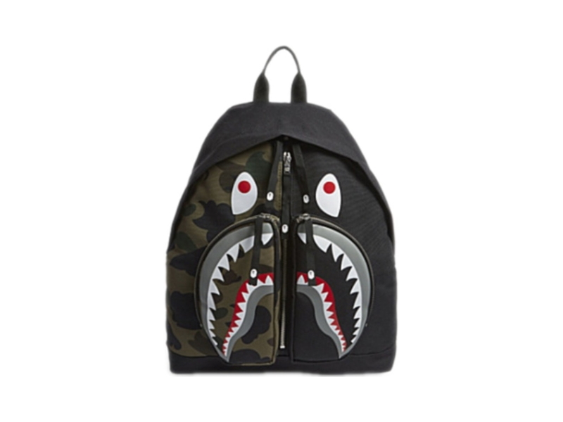 bape-1st-camo-shark-day-pack-green