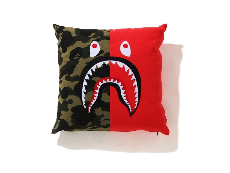 bape-1st-camo-shark-square-cushion-red