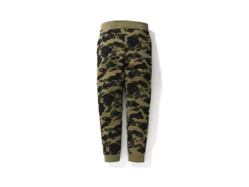 bape-1st-camo-slim-sweat-pants-green