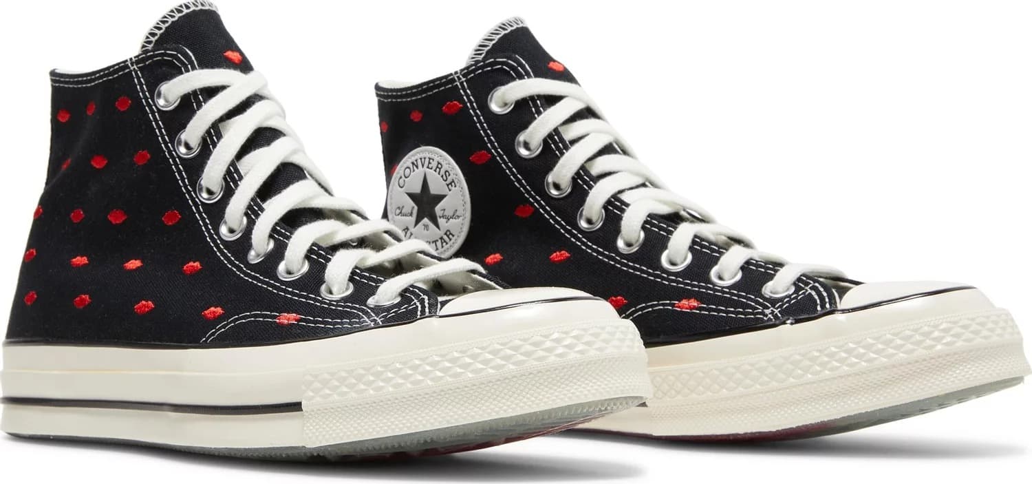 Кроссовки Converse Chuck 70 Embroidered Lips High Love Me – Black