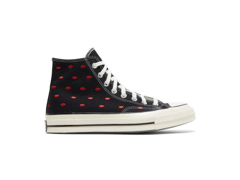 converse-chuck-70-embroidered-lips-high-love-me-black