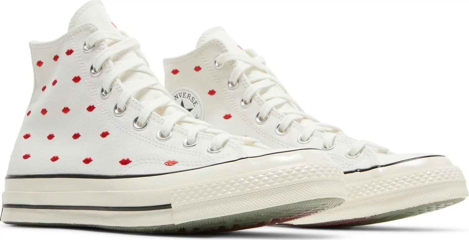 Кроссовки Converse Chuck 70 Embroidered Lips High Love Me – Vintage White