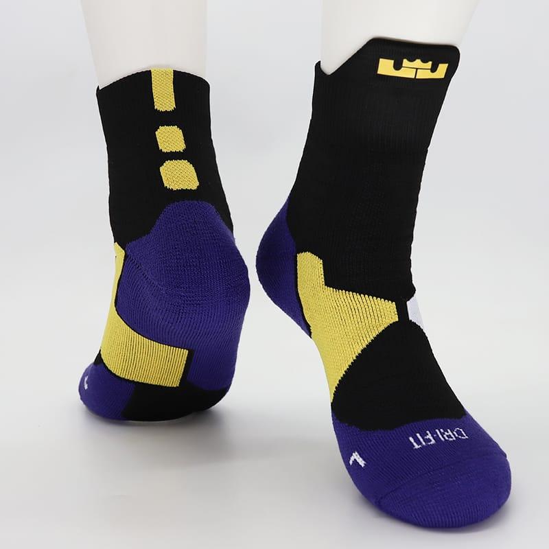 daiong-james-black-yellow-socks