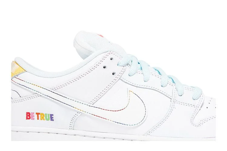 Кроссовки Nike Dunk Low SB 'Be True'