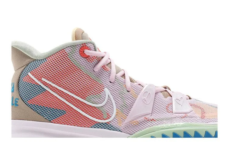 Кроссовки Nike Kyrie 7 '1 World 1 People - Regal Pink'