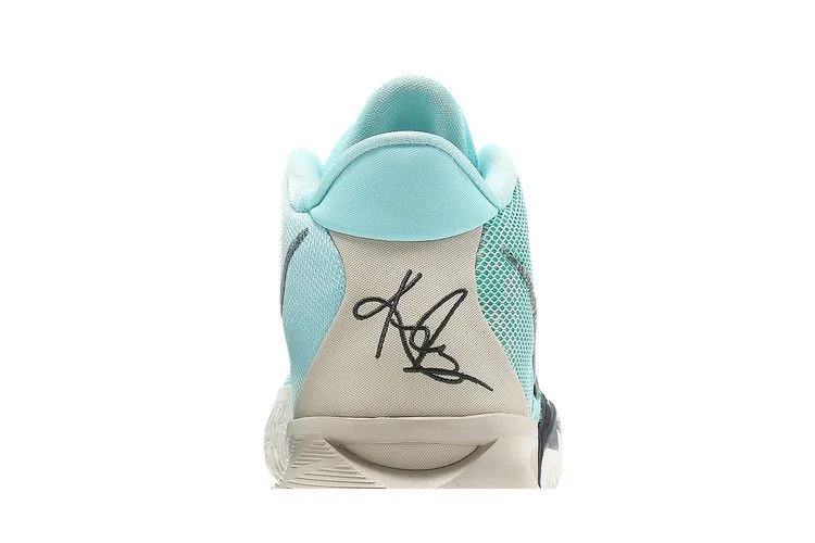 Кроссовки Nike Kyrie 7 'Copa'
