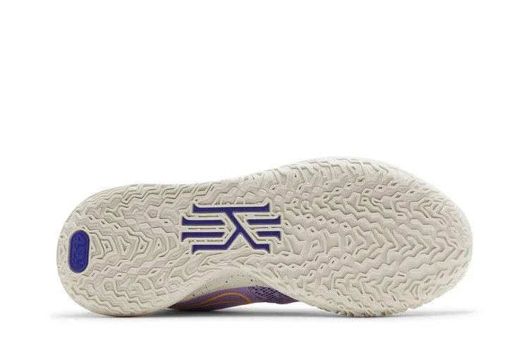 Кроссовки Nike Kyrie 7 'Daughters'