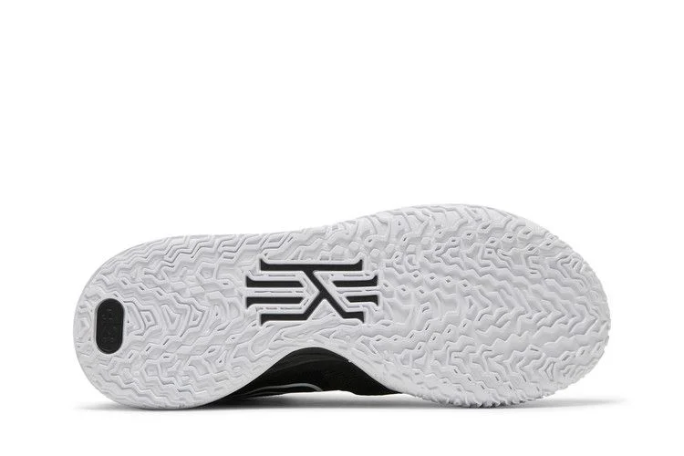 Кроссовки Nike Kyrie 7 TB 'Black White'