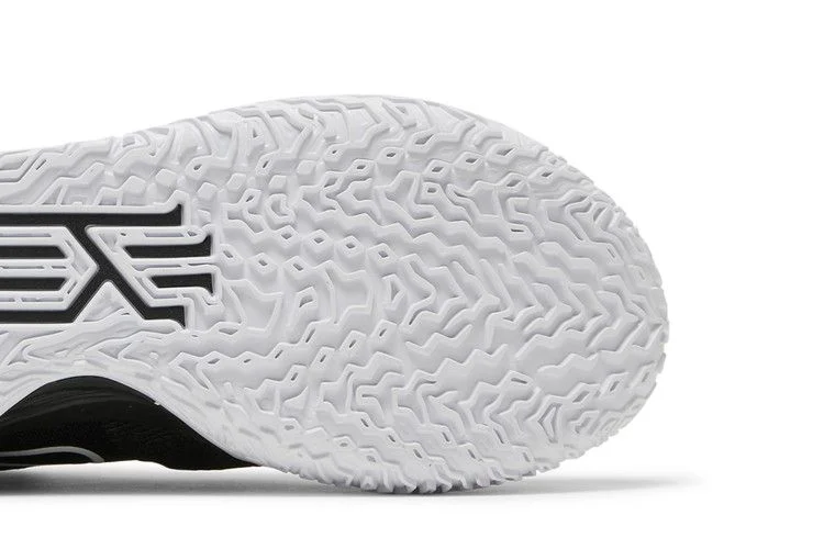Кроссовки Nike Kyrie 7 TB 'Black White'