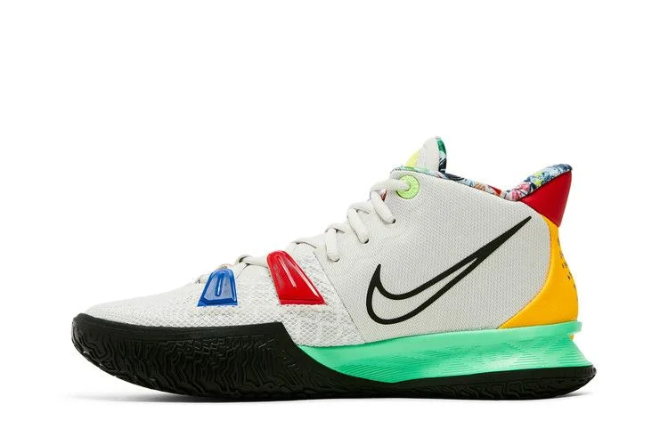 Кроссовки Nike Kyrie 7 'Visions'
