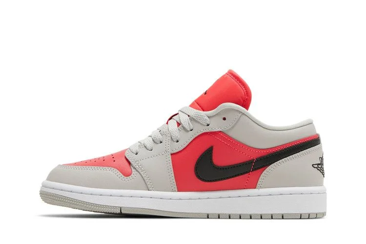 Кроссовки Wmns Air Jordan 1 Low 'Light Iron Ore Siren Red'