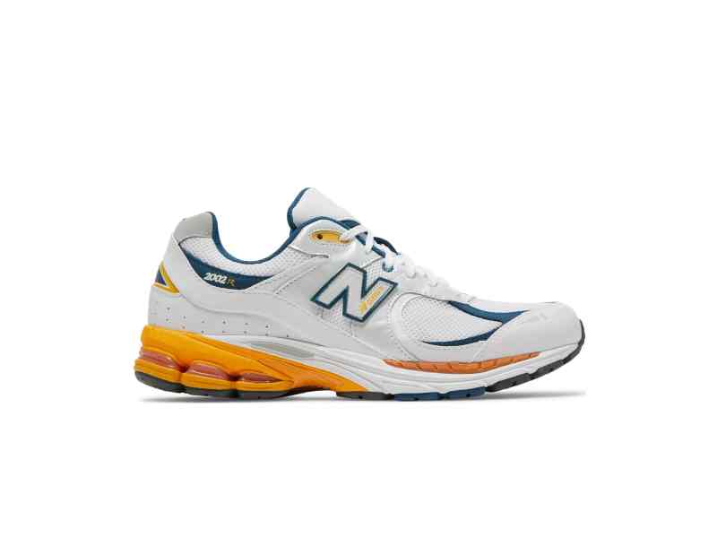 new-balance-2002r-white-lagoon