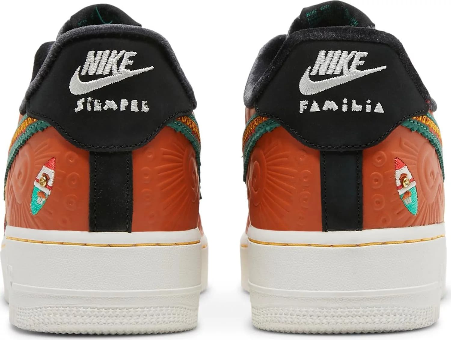 Кроссовки Nike Air Force 1 ’07 LX SiEMPRE Familia