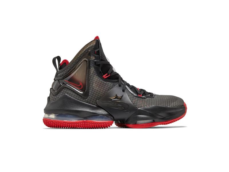 nike-lebron-19-gs-bred