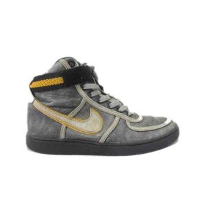 Black/Medium Grey-Gold Leaf