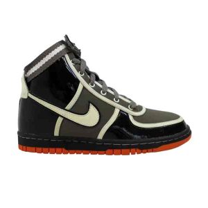 Black/Metallic Summit White-Soft Grey
