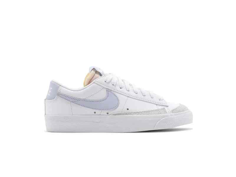 wmns-nike-blazer-low-77-white-ghost