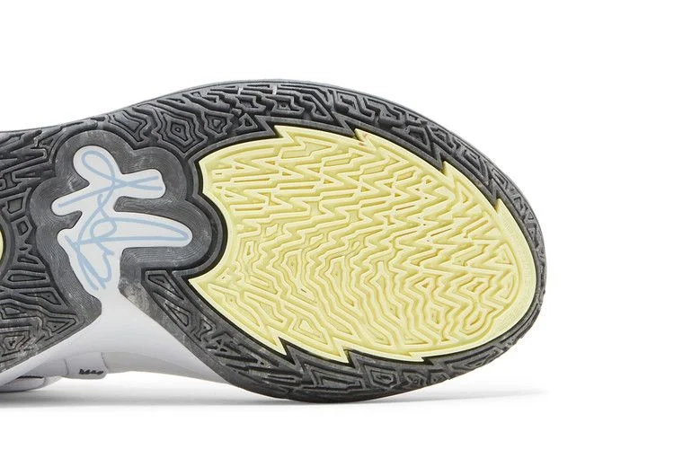 Кроссовки Nike Kyrie Infinity EP 'Smoke and Mirrors'