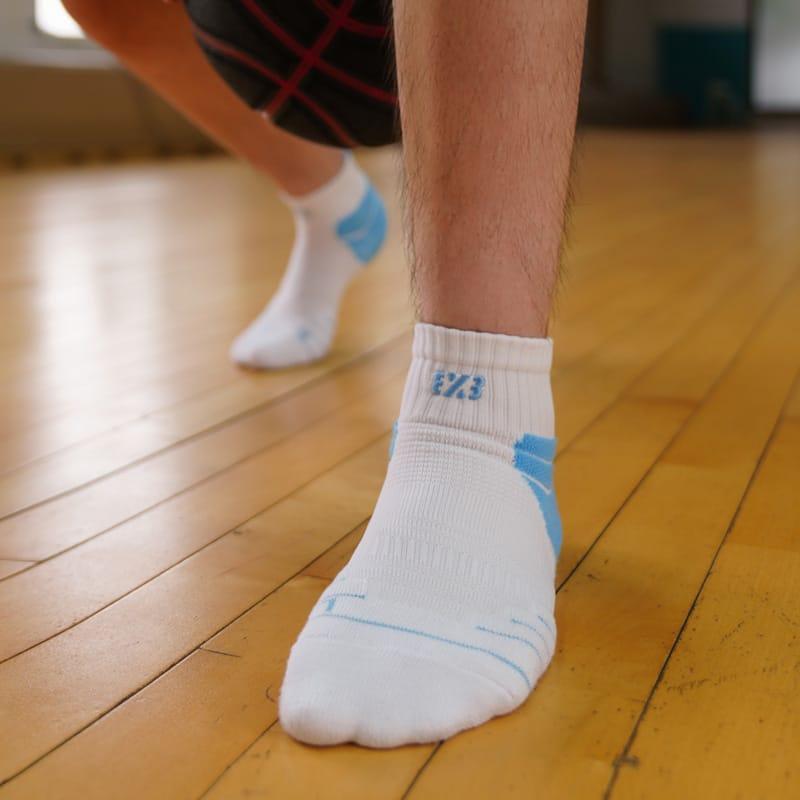 ehot-3x3-white-blue-short-socks