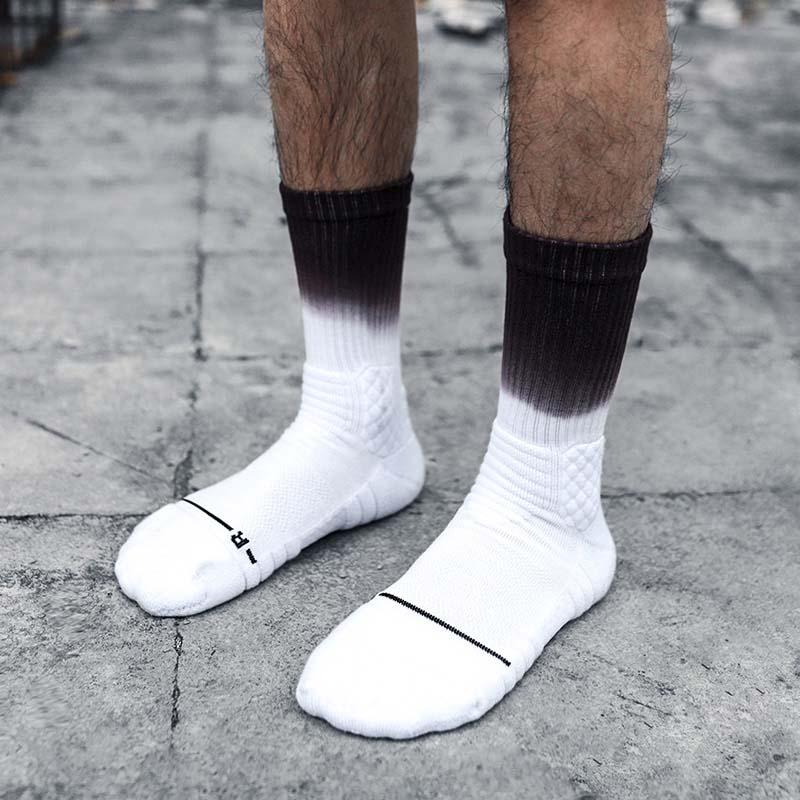 ehot-gradient-white-black-crew-socks