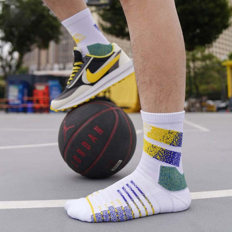 ehot-lined-white-yellow-quarter-socks