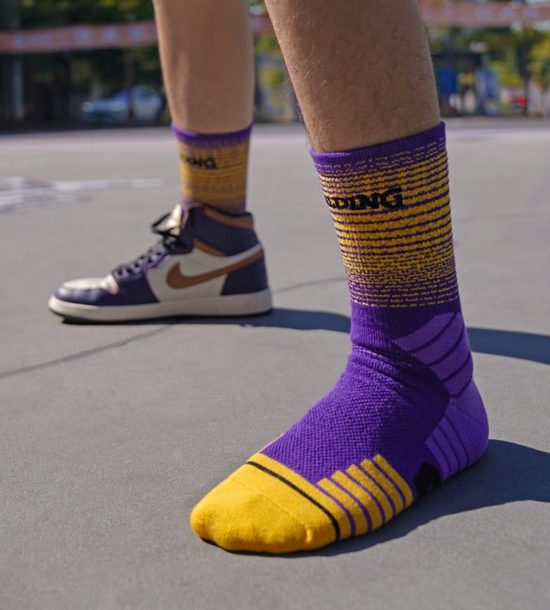 ehot-spalding-gradient-purple-crew-socks