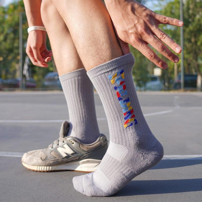 ehot-spalding-text-grey-crew-socks